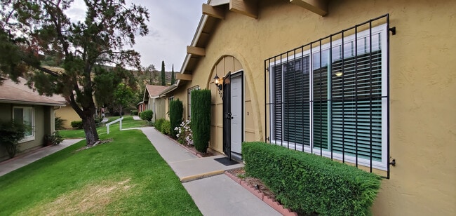 Building Photo - 10504 Caminito Rimini Unit N/A