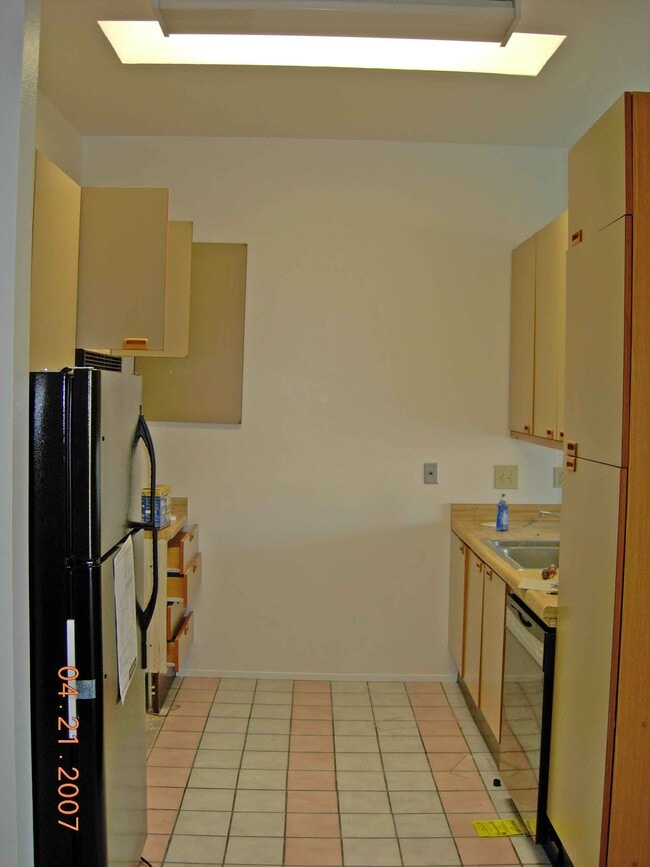 Photo - 8310 Regents Rd Unit 3F