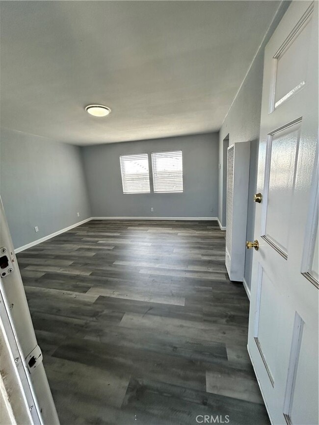 6517 1/2 Avalon Blvd-4-4 - 6517 1/2 Avalon Blvd-4-4 Condo Unit 4-4