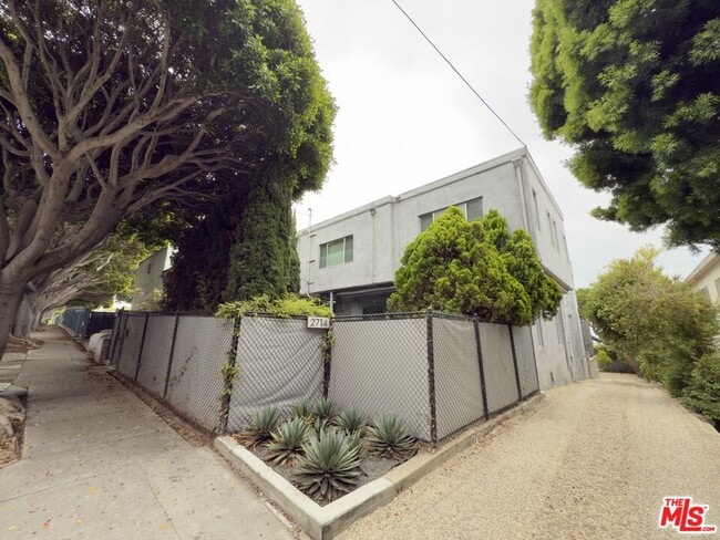 Photo - 2714 4th St House