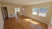 Photo - 10323 Samoa Ave