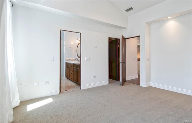 430 1/2 Acacia Avenue, Newport Beach, CA 9... - 430 1/2 Acacia Avenue, Newport Beach, CA 9... Condo