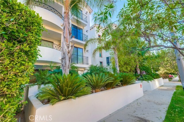 Photo - 5253 Vantage Ave Unit 105