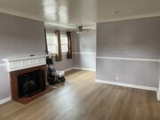Photo - 2 Bedroom House for RENT with Garage and e...