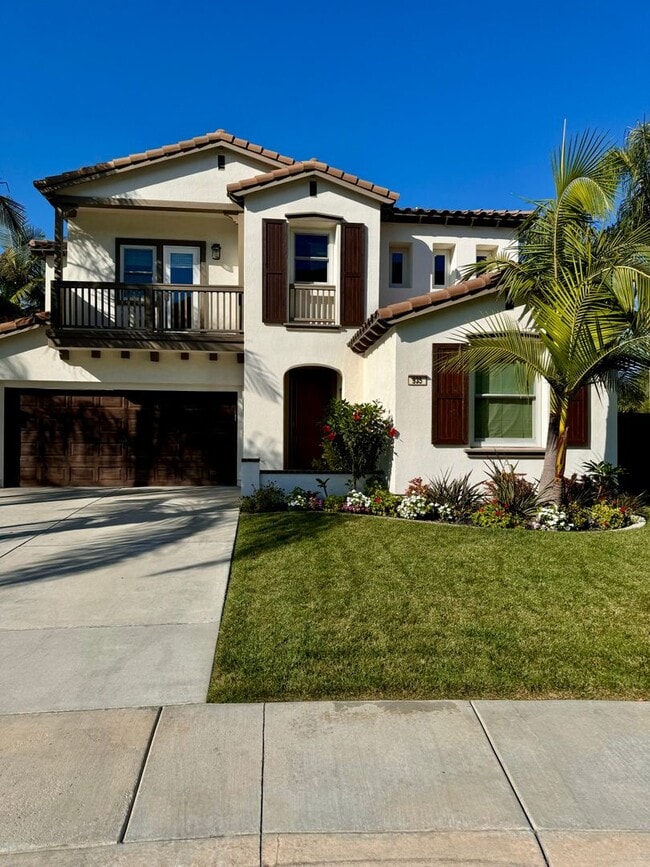 Photo - 935 Bridgeport Ct