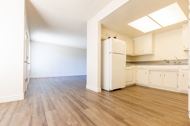 Photo - 1110 Meadow Lake Dr Apartment Unit 10-04