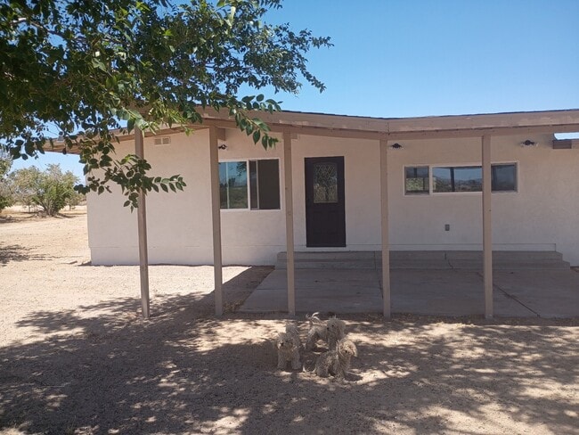 Building Photo - 10350 Colusa Rd