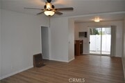 Photo - 6 W Cypress Ave