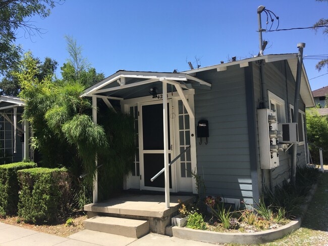 front door - 420 El Centro St Unit B