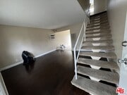 Photo - 6233 N Clybourn Ave