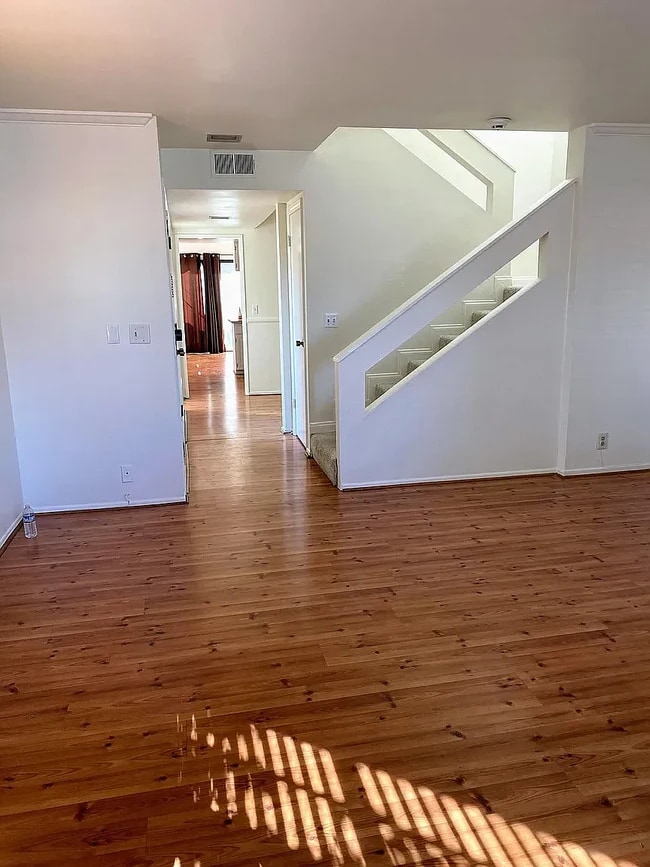 Photo - 3849 Tilden Ave Unit #2