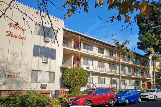 Building Photo - 3675 Monon St Unit 103 Rental