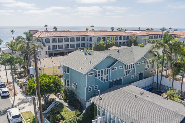 Photo - Carlsbad Village Furnished 2 bedroom/2 bath Long Term