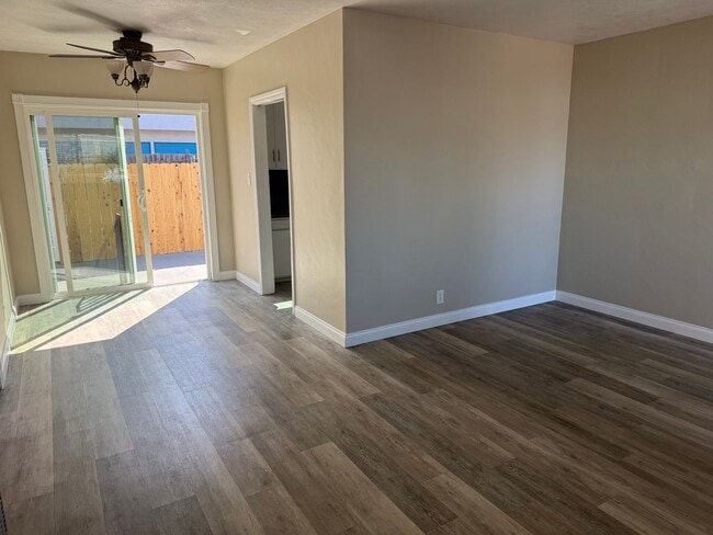 Photo - Charming 2 Bedroom Home in Coastal Oceanside Call 6 1 9 8 8 8 5 5 5 4