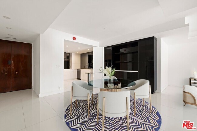 Photo - 1100 Alta Loma Rd Unit 1002