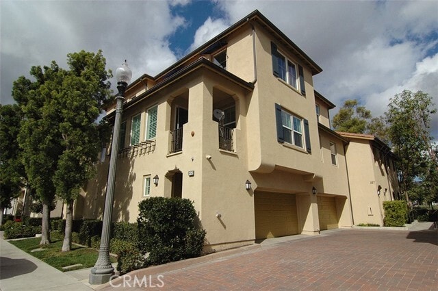 Building Photo - 225 Lockford