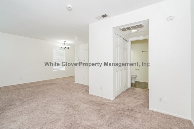 Photo - Charming Studio Condo with Garage in Desirable Las Palmas Community