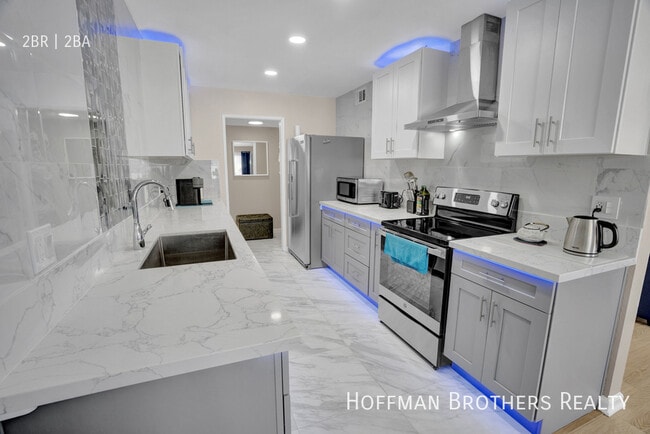 Photo - 121 Croft Ave Unit 308