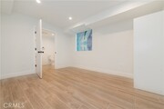 Photo - 1596 W 36th St Townhome