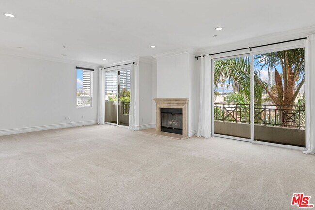 Photo - 1337 Wellesley Ave Unit 401