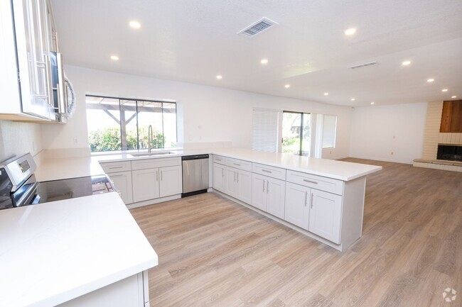 Building Photo - Fully Remodeled home in Fletcher Hills!