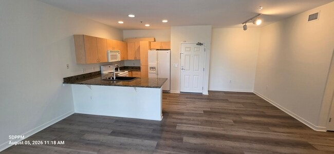 Photo - 1501 Front St Unit 202