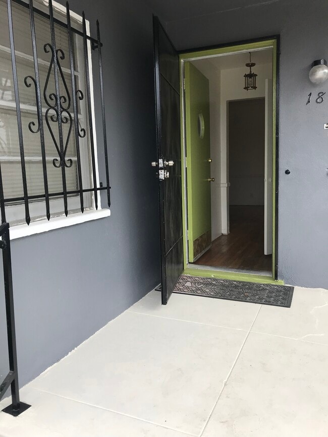 Photo - 1803 W 36th St