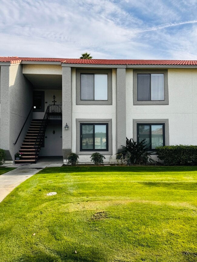 Building Photo - 43376 Cook St Unit 41