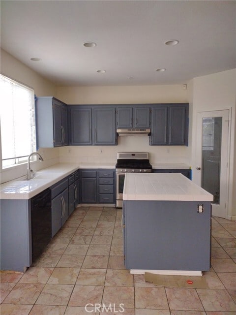 Photo - 14948 Hillstone Ave