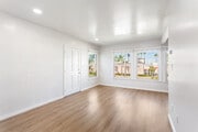 Photo - 630 E San Antonio Dr Unit #3