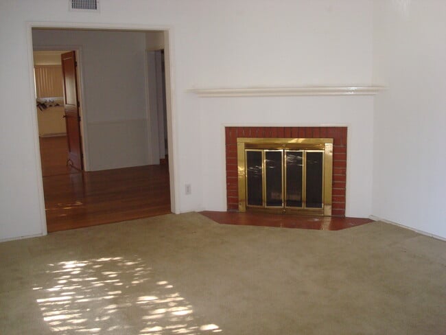 Photo - 4127 Ocana Ave