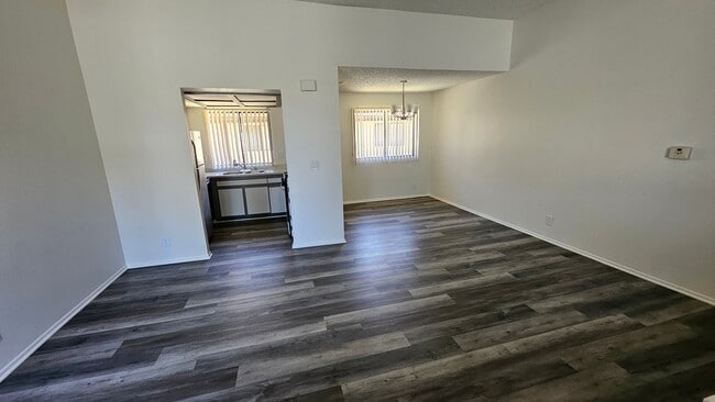 Photo - 2241 Florencita Dr W