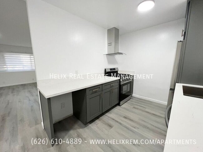 Photo - 1063 Justin Ave