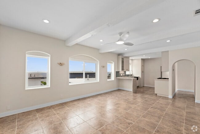 Building Photo - 3307 Highland Ave Rental