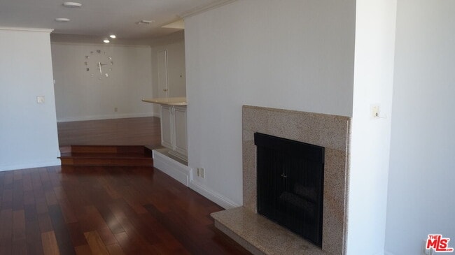 Photo - 137 S Palm Dr Condo Unit 405