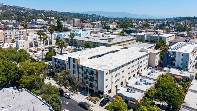 Photo - Serrano Apartments