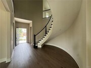 Photo - 114 Crossover