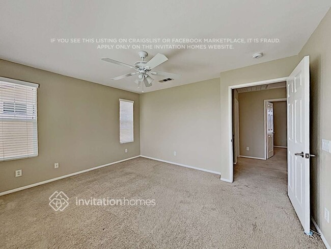 Photo - 35870 Crickhowell Ave