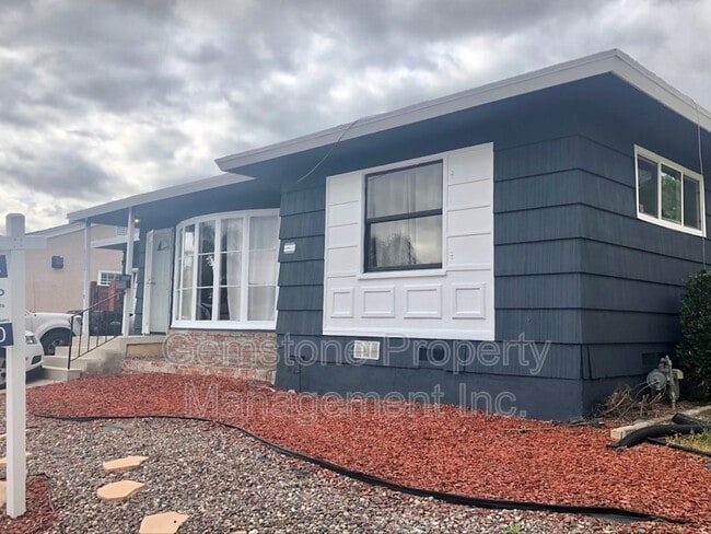 Building Photo - 6132 Pembroke Dr