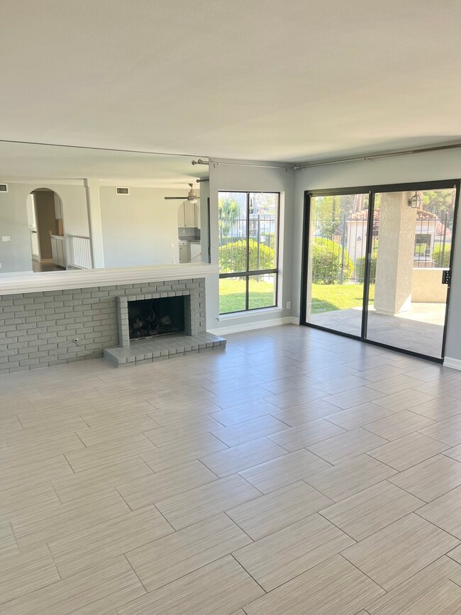 Photo - 27802 Alfabia Unit 0