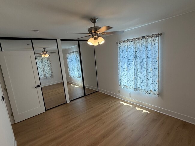 Building Photo - 23300 Orange Unit 7