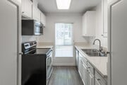 2BR, 2BA - 950SF - Serena Vista Apartments