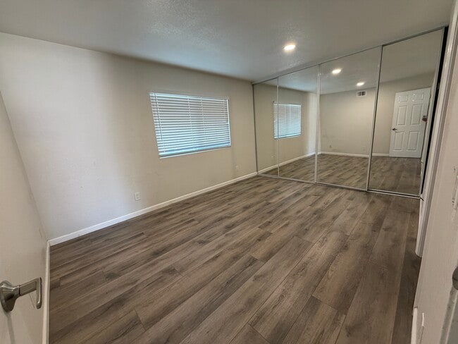 Photo - 10242 Kamwood Pl