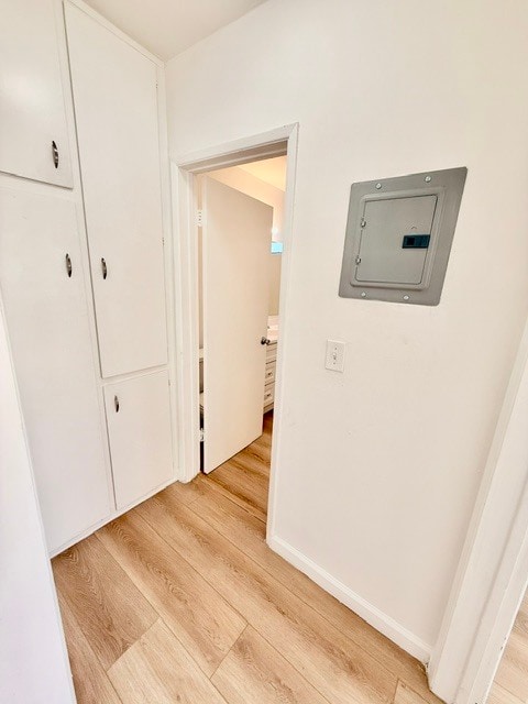 1 BD / 1 BA - Lindley Garden Apartments