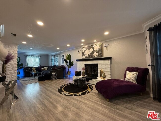 Photo - 8020 Cora St