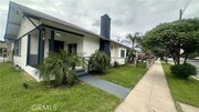 Photo - 208 W 16th St House