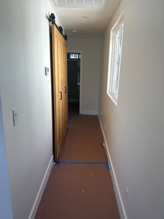 Building Photo - 3541 Homeland Dr