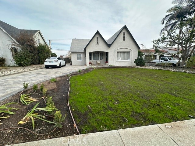 Photo - 1054 N Euclid Ave