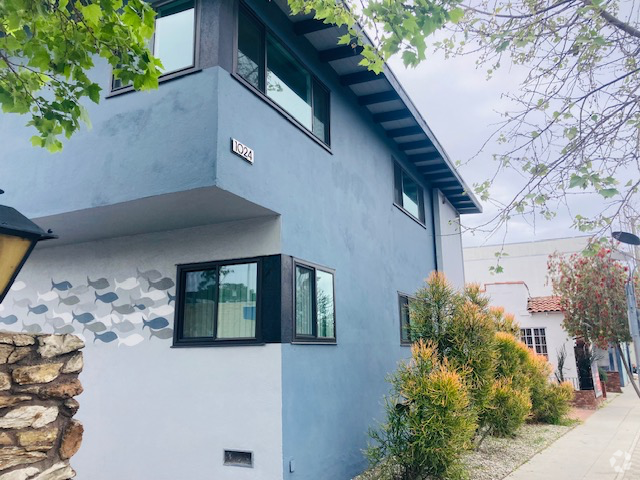 Building Photo - 1024 Pico Blvd Unit 1 Rental