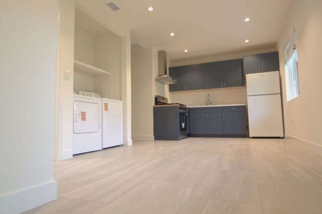 Photo - 216 Harding Ave Unit 3